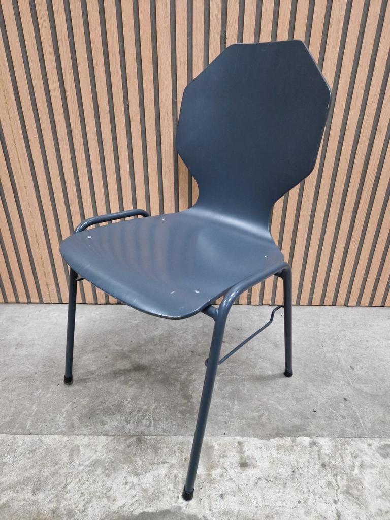 45 x Vepa schoolstoelen vintage kantine stoelen hout cafe, Blauw, Ophalen of Verzenden, Zo goed als nieuw, Vijf, Zes of meer stoelen