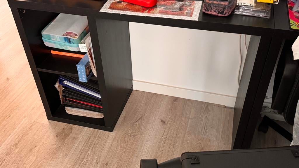 Ikea bureau zwart, Hout, Zo goed als nieuw, IKEA, Ophalen