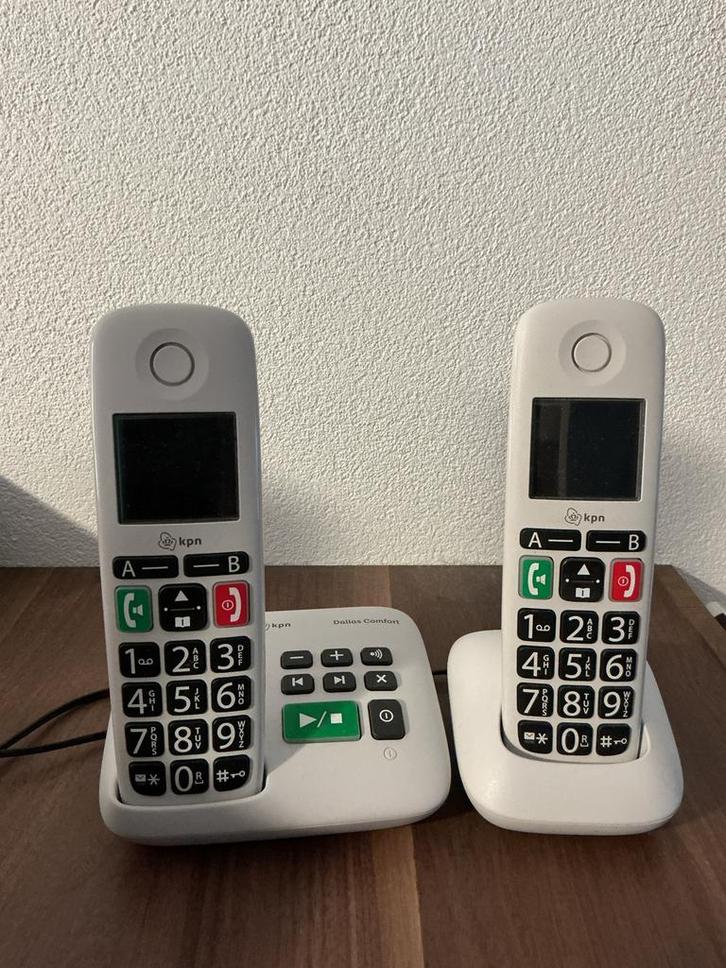 KPN Dallas Comfort duo set senioren telefoons, Telecommunicatie, Vaste telefoons | Handsets en Draadloos, Gebruikt, 2 handsets