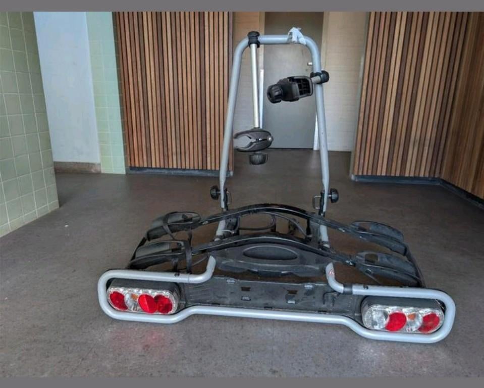 Fietsendrager Thule, Auto diversen, Fietsendragers, Elektrische fiets, Ophalen of Verzenden, Zo goed als nieuw, 2 fietsen