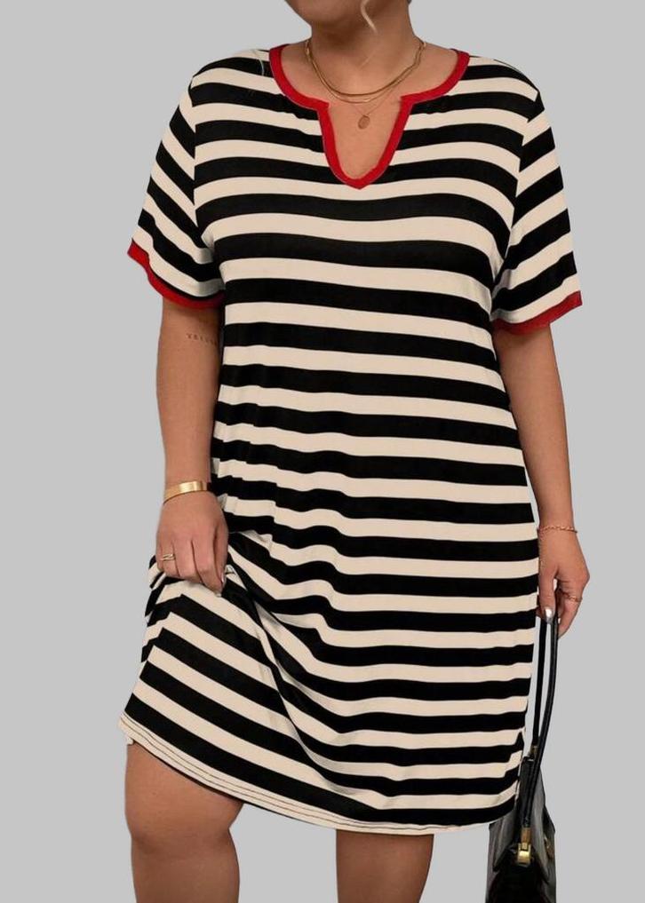 Tuniek Romee (44-54), Kleding | Dames, Grote Maten, Nieuw, Blouse of Tuniek, Zwart, Verzenden