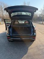 Porsche Cayenne 3.0 V6 462pk E-hybrid 2023 Zwart, Auto's, Porsche, Automaat, Cayenne, 2270 kg, Beige