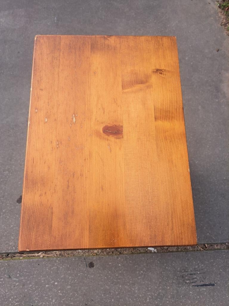 Grenen nachtkastje +3 plankjes, Ophalen, RoDeKo Volendam, R.kooij65@gmail.com, Gebruikt