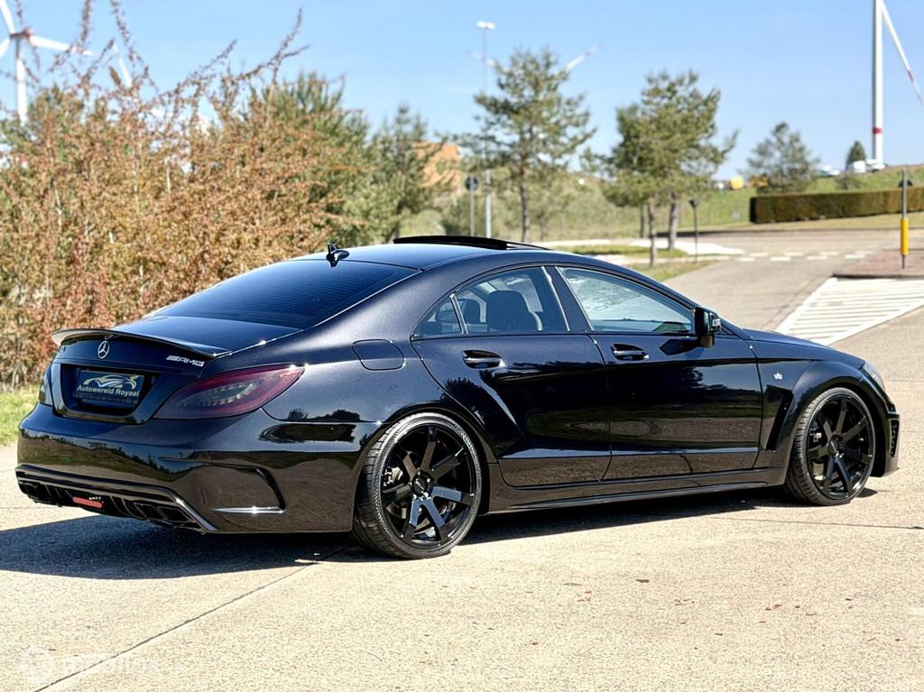 Dikke Mercedes CLS 350CDI*CLS 63 AMG LOOK*, Auto's, Mercedes-Benz, Automaat, Achterwielaandrijving, Gebruikt, 1715 kg