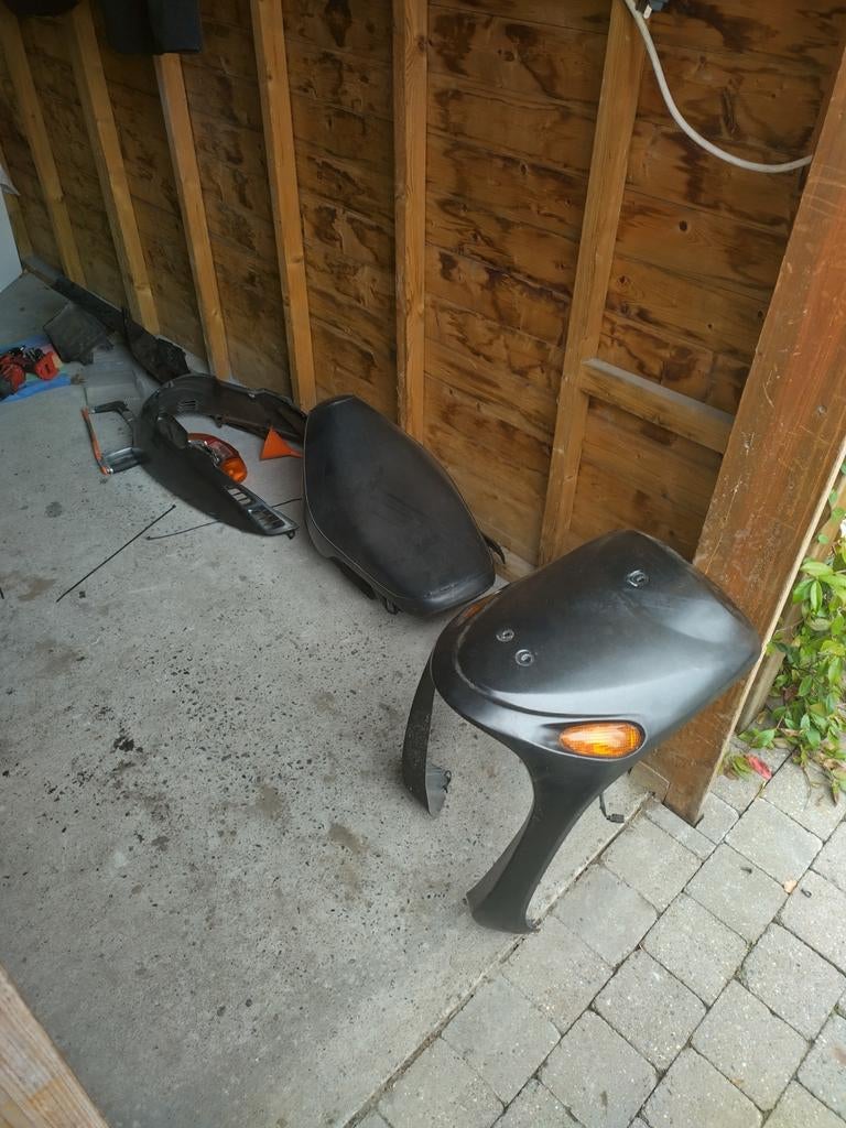 Kymco dj onderdelen, Ophalen of Verzenden, Zo goed als nieuw, Frame, Kymco