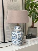 Blauw-wit porseleinen tafellamp, Ophalen