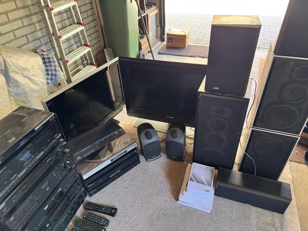 Grote partij audio- en videoapparatuur met speakers, Cd-speler, Losse componenten, Zo goed als nieuw, Ophalen