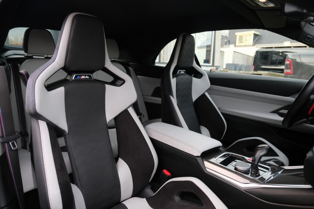 BMW M4 Cabrio xDrive Competition. Carbon Seats, Ceramic!, Auto's, BMW, Gebruikt, Euro 6, 4 stoelen, 120 €/maand