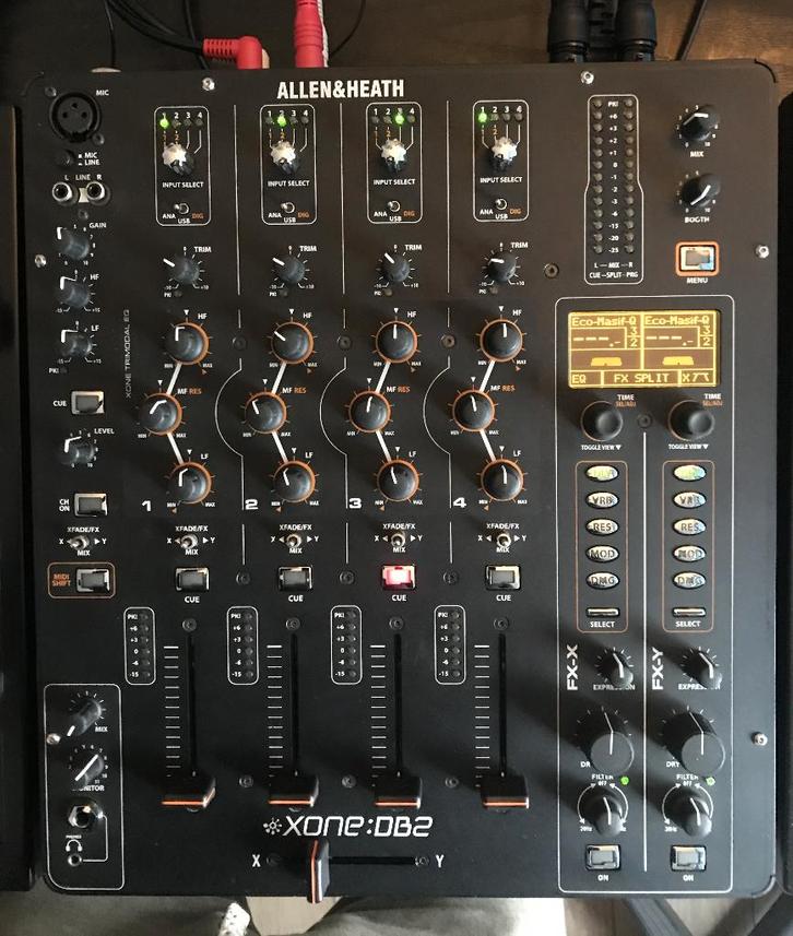 Allen & Heath Xone DB2 + Traktor pro 3, Muziek en Instrumenten, Mengpanelen, Gebruikt, Minder dan 5 kanalen, Microfooningang, Ophalen