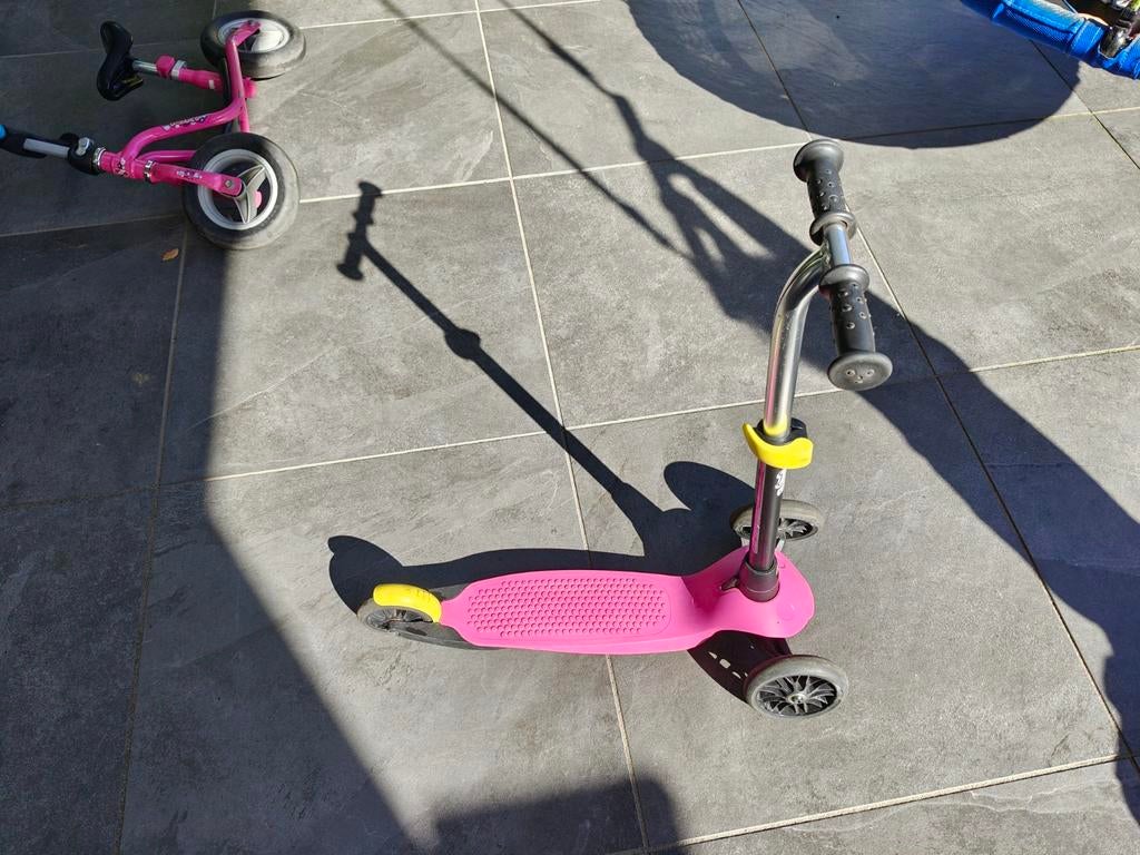 Oxelo roze step 3 wielen, Kinderen en Baby's, Speelgoed | Buiten | Voertuigen en Loopfietsen, Ophalen