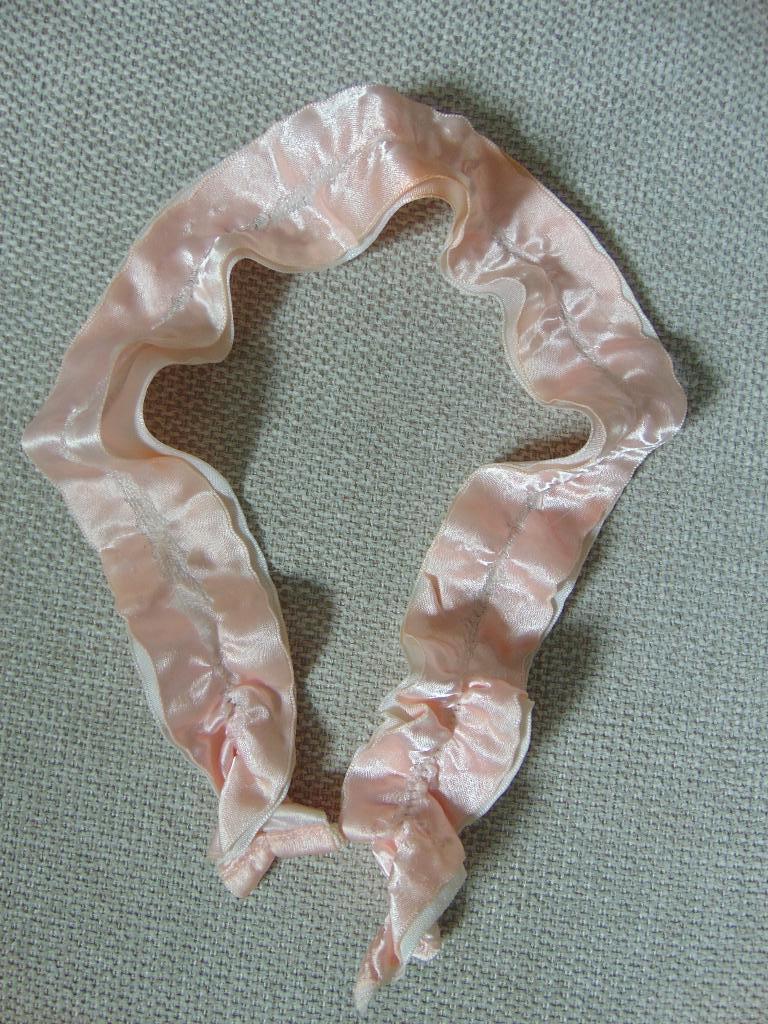 Sindy stola sjaal 1985 First Romance, Ophalen of Verzenden, Gebruikt, Accessoires