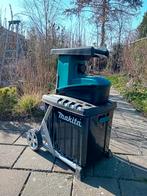 Makita UD2500 elektrische hakselaar met opvangbak, Ophalen, Zo goed als nieuw, Makita, Met opvangbak