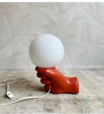 Vintage tafellamp oranje hand met glazen bol melkglas., -, -, Ophalen of Verzenden, Zo goed als nieuw