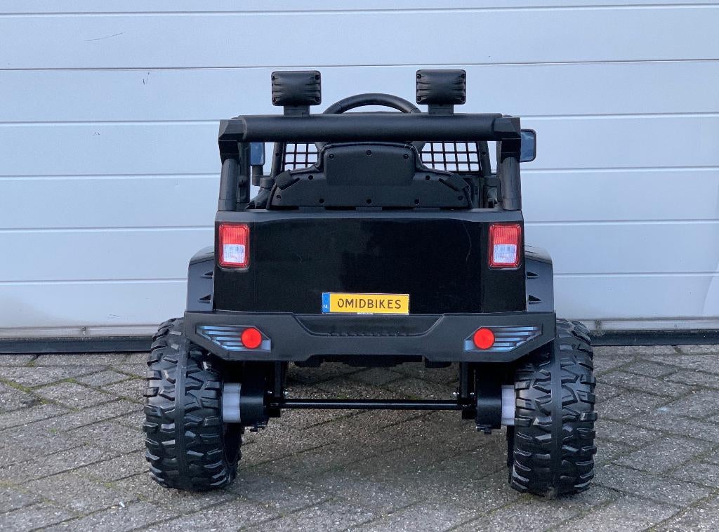 JEEP Mountain King 12v Zwart FM radio, leder zitje, Rubberba, Ophalen of Verzenden, Nieuw