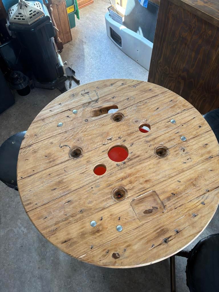 Unieke statafel van Texaco olievat en kabelhaspelblad, Ophalen, Gebruikt