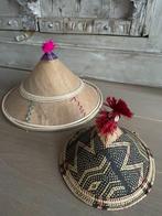 Tribal Fulani hoed uit Afrika - met kwastjes en schelpjes, Ophalen of Verzenden