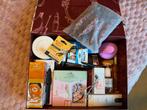 Beauty pakket  invisibobble kneipp sol de janeiro e.d, Ophalen of Verzenden, Nieuw, Overige kleuren, Lippen