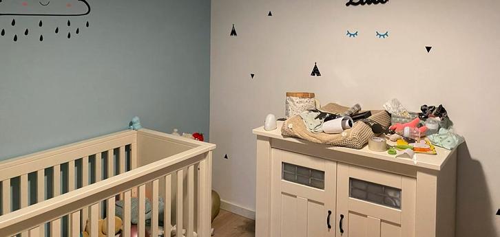 Babykamer compleet, Kinderen en Baby's, Kinderkamer | Commodes en Kasten, Zo goed als nieuw, Kast, 105 cm of meer, 100 cm of meer