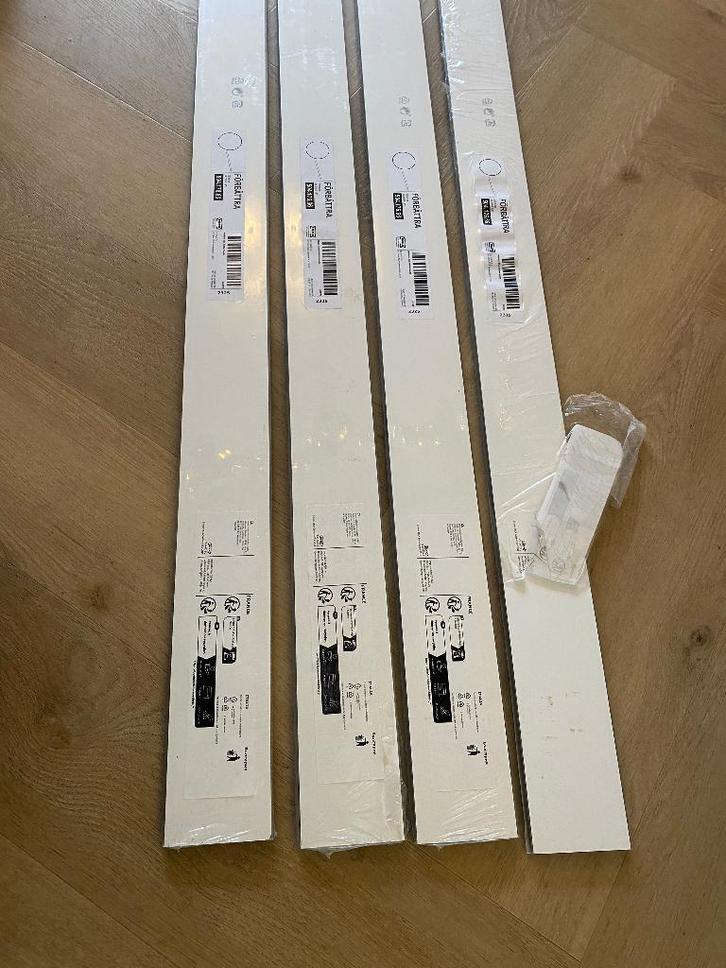 4 stuks IKEA Förbättra 220 x 8 cm mat wit, Huis en Inrichting, Keuken | Keukenelementen, Nieuw, 200 cm of meer, Minder dan 50 cm