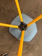 Complete inrichting: 8 stoelen, tafel, kapstok, bijzettafel, Huis en Inrichting, Stoelen, Ophalen, Gebruikt, Blauw, Vijf, Zes of meer stoelen