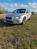 Volvo S60 t5, 260 pk, 2005 handgeschakeld,19 inch, Voorwielaandrijving, Zwart, S60, 1451 kg
