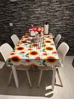 Eettafel met stoelen/Dining table with chairs, Huis en Inrichting, Ophalen, Zo goed als nieuw, Rechthoek, Binnen