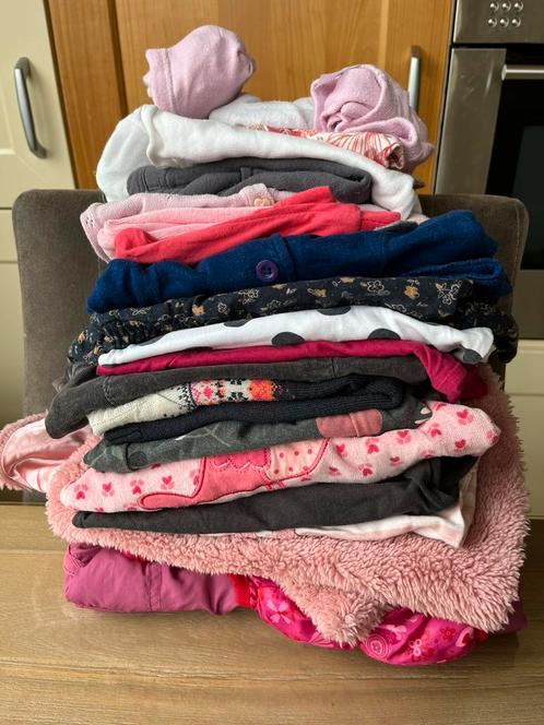 Pakket meisjes babykleding maat 68. 25 stuks, foto per stuk., Kinderen en Baby's, Babykleding | Maat 68, Zo goed als nieuw, Meisje