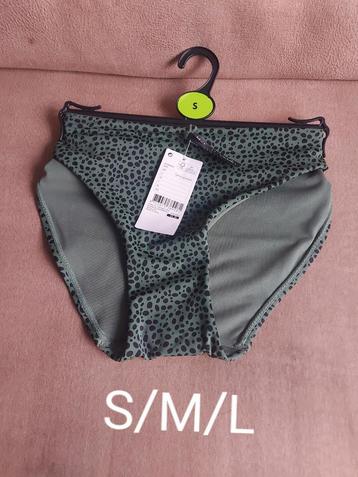 Zwembroek van de Hema nieuw beschikbaar voor biedingen