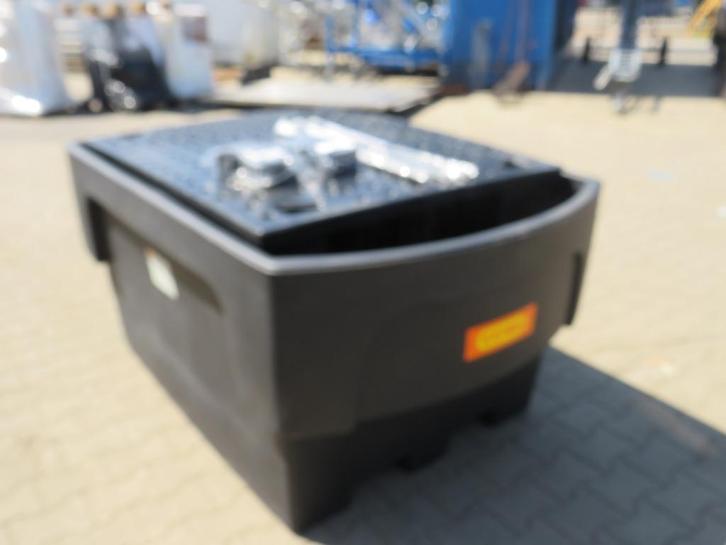 Cemo IBC opvangbak 1100/1-PE met steunkruis lekbak chemiebak, Doe-het-zelf en Verbouw, Overige Doe-het-zelf en Verbouw, Nieuw