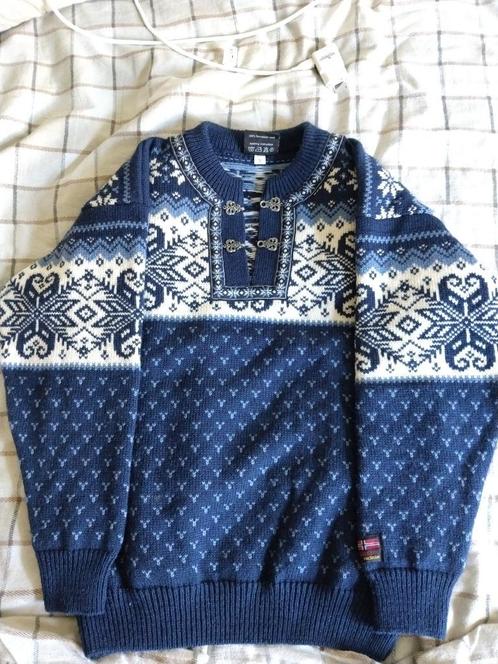 Noorse wollen trui, maat S, Kleding | Heren, Truien en Vesten, Zo goed als nieuw, Maat 46 (S) of kleiner, Blauw, Ophalen of Verzenden