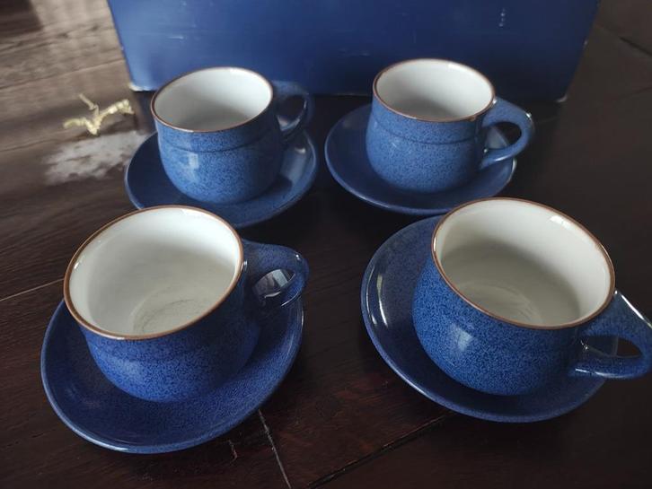 4 Theekopjes uit de Denby Imperial Blue-collectie, Huis en Inrichting, Keuken | Servies, Zo goed als nieuw, Kop(pen) en/of Schotel(s)