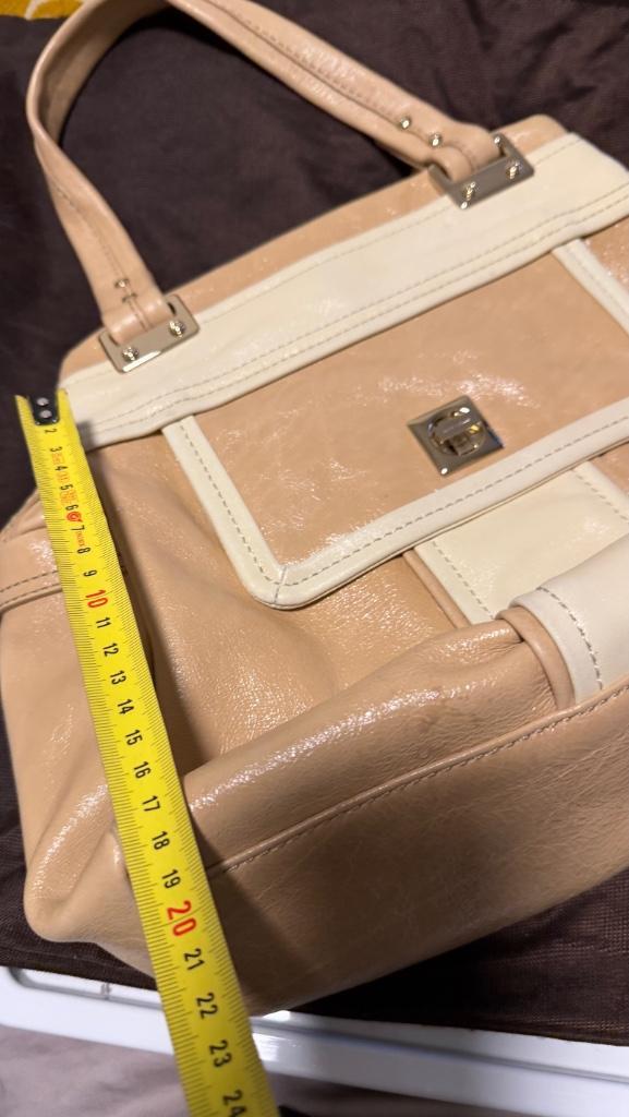 Kate Spade Leer Tas, Sieraden, Tassen en Uiterlijk, Tassen | Damestassen, Zo goed als nieuw, Handtas, Beige, Ophalen of Verzenden