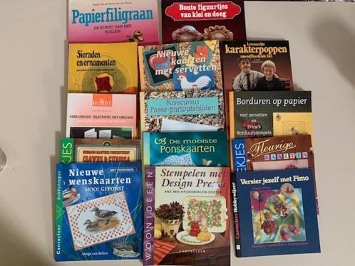 Diverse hobbyboekjes. Oa over kaarten maken. Oa doeboekjes., Boeken, Hobby en Vrije tijd, Zo goed als nieuw, Geschikt voor kinderen
