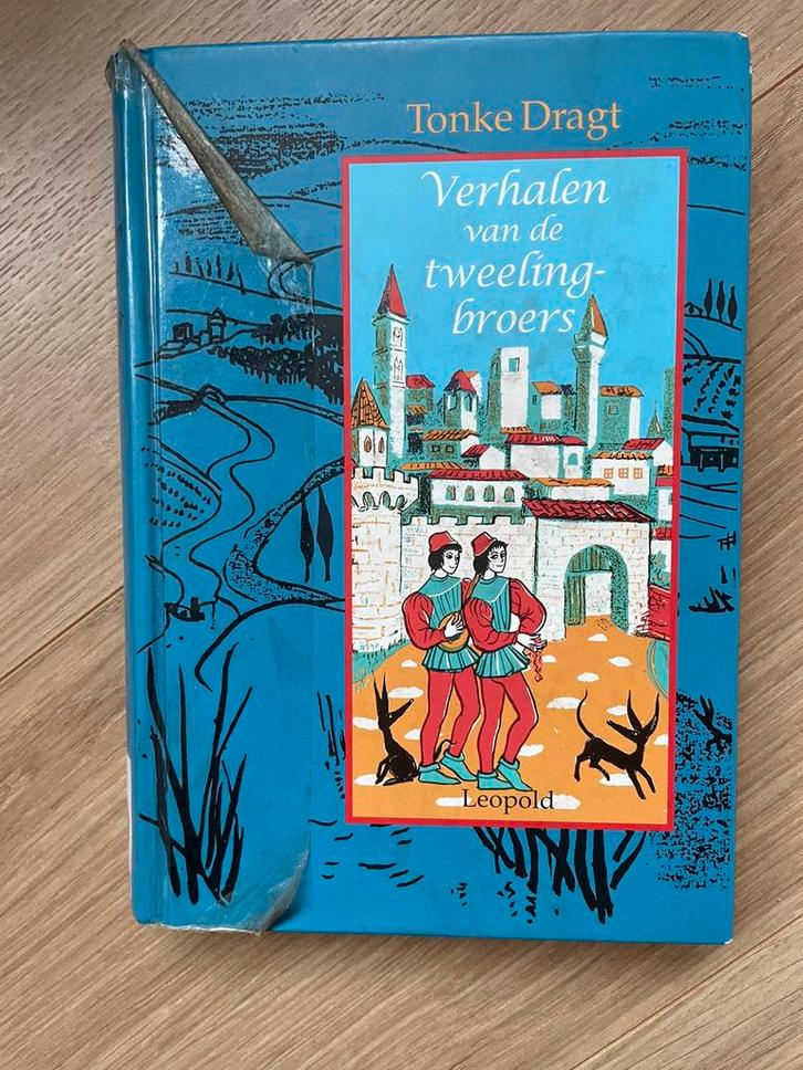 Tonke Dragt - Verhalen van de tweelingbroers, Boeken, Kinderboeken | Jeugd | 10 tot 12 jaar, Zo goed als nieuw, Ophalen of Verzenden