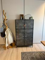 Stoere stevige lockerkast / vakkenkast, Huis en Inrichting, Kasten | Wandmeubels, Ophalen, Zo goed als nieuw, Minder dan 150 cm
