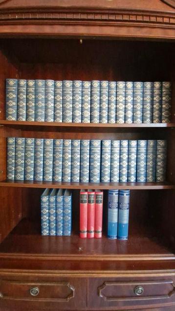 Complete encyclopedie voor zelfstudie  beschikbaar voor biedingen