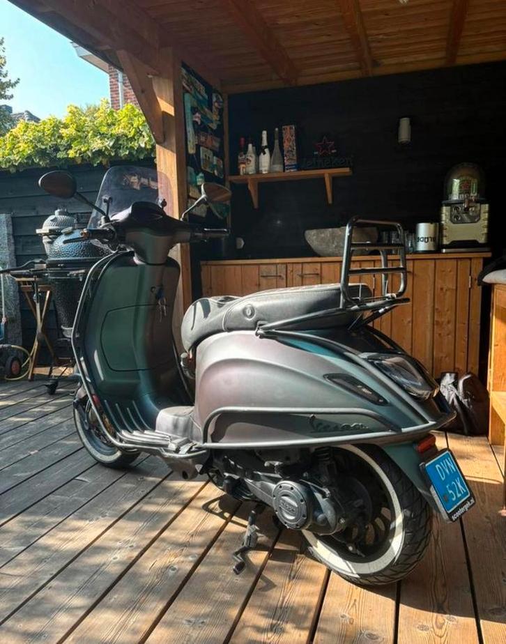 Vespa Sprint Full Option, Fietsen en Brommers, Scooters | Vespa, Zo goed als nieuw, Overige modellen, Benzine, Ophalen
