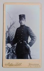 CDV militair scherpschutter korte sabel fotograaf Maastricht, Verzamelen, Ophalen of Verzenden, Voor 1940, Gebruikt, Kind