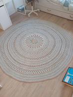 Mooi gehaakt vloerkleed, Gebruikt, Beige, Rond, 200 cm of meer