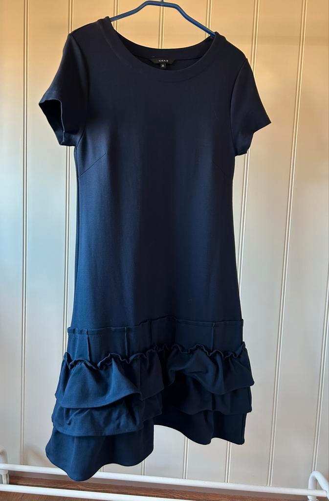 Nikkie Jurk Blauw Maat 36, Kleding | Dames, Jurken, Zo goed als nieuw, Maat 36 (S), Blauw, Boven de knie, Ophalen of Verzenden