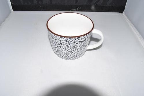 Oorbekers Petit Fleur Dutch Floral servies, Huis en Inrichting, Keuken | Servies, Nieuw, Overige typen, Overige stijlen, Overige materialen