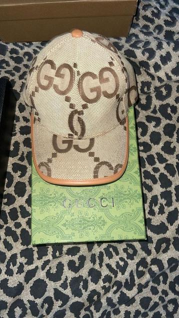 Gucci pet te koop beschikbaar voor biedingen
