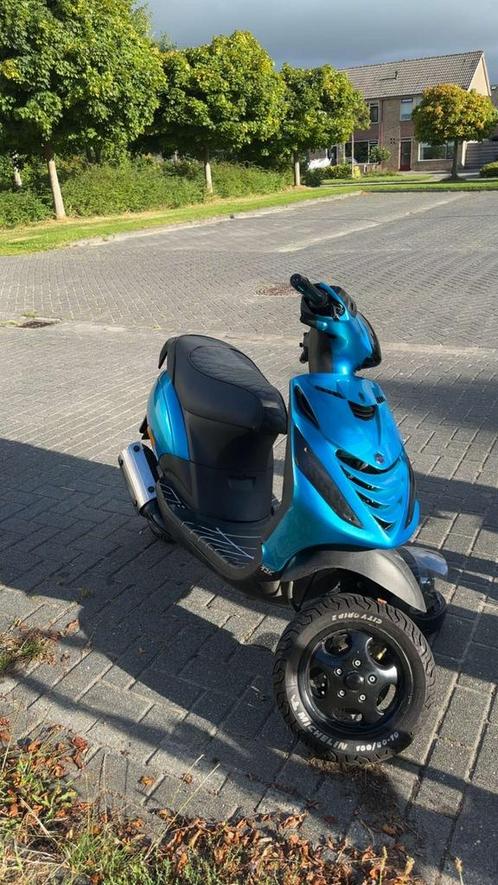 Zip sp 125cc 2t brom, Fietsen en Brommers, Scooters | Piaggio, Zo goed als nieuw, Zip, Tweetakt, Ophalen