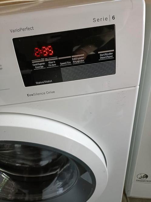 Zeer luxe  wasmachine merk Bosch serie 6 A++, Witgoed en Apparatuur, Wasmachines, Zo goed als nieuw, Voorlader, 6 tot 8 kg, Minder dan 85 cm