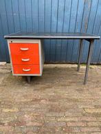 Gispen bureau design Cordemeijer , jaren 60, Huis en Inrichting, Bureaus, Ophalen, Gebruikt, Gispen, Bureau