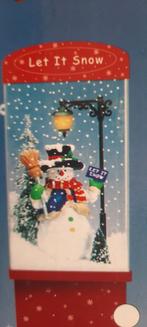 Kersthuis sneeuwpop met licht en muziek bewegende sneeuw, Diversen, Kerst, Ophalen of Verzenden, Nieuw