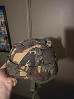 Kevlar helm m95 maat m, Verzamelen, Militaria | Algemeen, Ophalen of Verzenden, Landmacht, Nederland, Helm of Baret