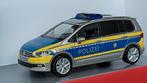 Volkswagen Touran Polizei Bayern 1;87 H0 Herpa Pol, Verzenden, Nieuw, Auto, Herpa