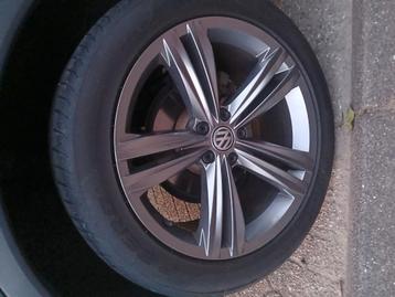 Volkswagen tiquan orginele sebring velgen 19 inch beschikbaar voor biedingen