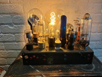 Vintage Industriële Upcycled Lamp beschikbaar voor biedingen